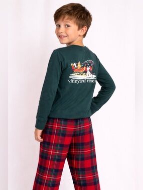 Vineyard Vines Forest Green Holiday Graphic Long Sleeve Tee